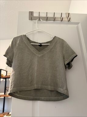 wild fable Olive V-Neck Cropped Tee